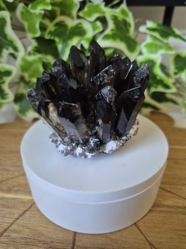 Natural smokey quartz - smokey,
