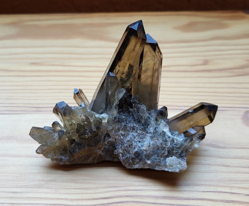 Natural smoky quartz crystal - smoky,